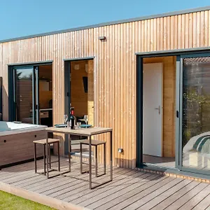 Le Laponya - Climatises Avec & Borne De Recharge , Bressols France